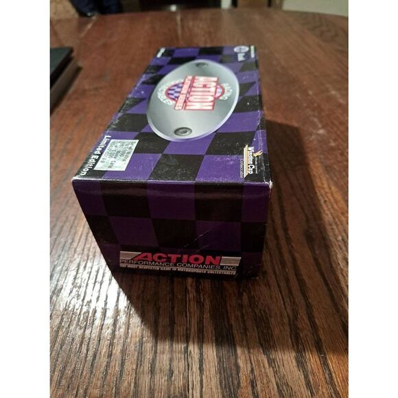 Vintage 1996 Action Platinum Darrell Waltrip Nascar Die Cast Race Car Bank - Picture 10 of 12